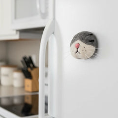 Felt Cat Whisker Keepsake Holder & Fridge Magnet – Handmade Pet Whisker Storage, Custom Cat Face Memorial Decoration