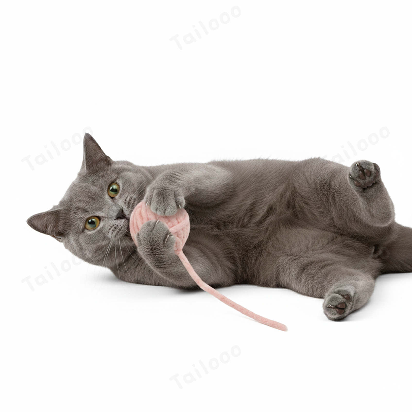 Soft Knit Ball Cat Toy – Interactive Chasing Teaser Ball (Pink)