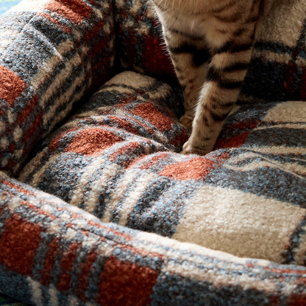 83a2c928-d660-49f5-b09b-31a51486516a