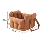  Detailed size chart for the dog car seat, showing dimensions suitable for small to medium dogs and cats.